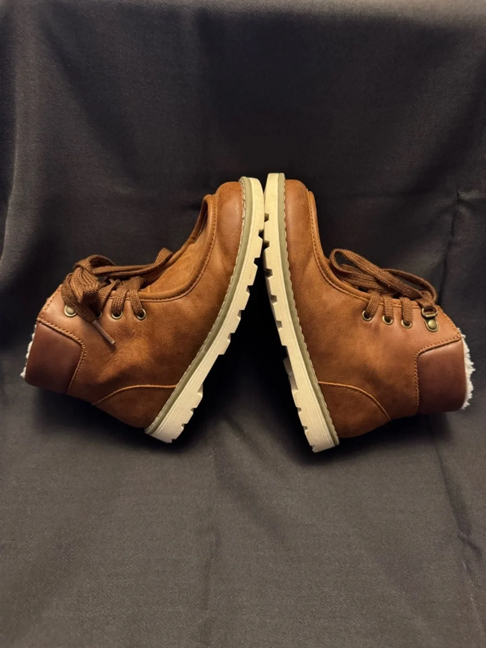 EUC- Toddler Boys Old Navy Brown Boots size 11 - Picture 6 of 12